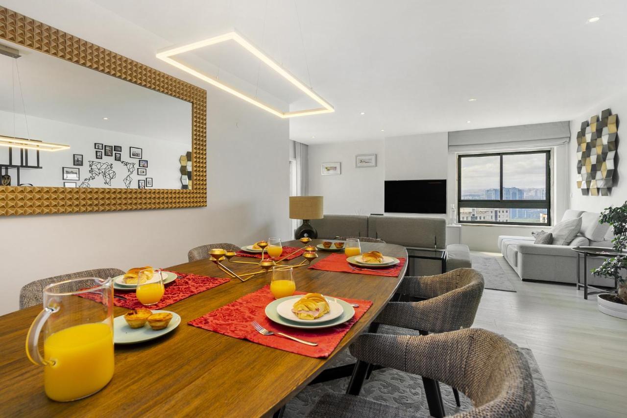 Whome Family Condo - Urban Retreat With Parking, Ac, Elevator In Great Location Lisboa Eksteriør billede